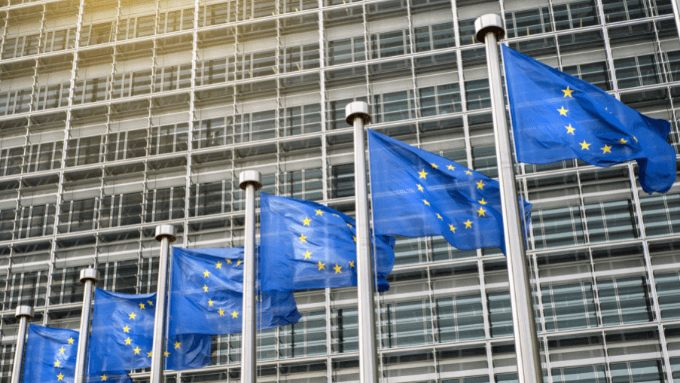 The European Commission Fines Banks for Participating in a Forex Cartel