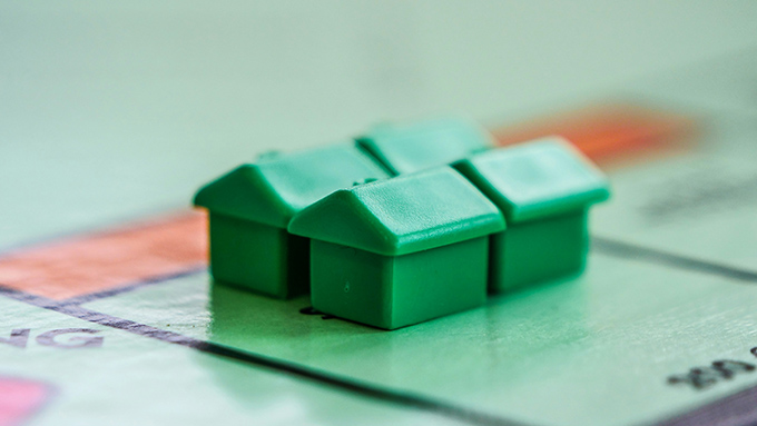 The Definition of the Commerce of Immovable Property Under Tax Law